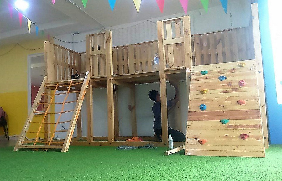 pallets made playground
