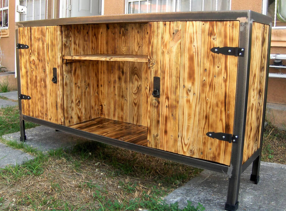 reclaimed wood pallet tv stand