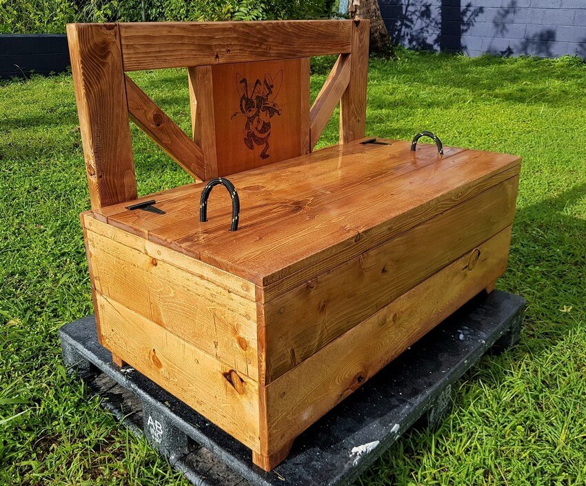 wooden pallet bench chest