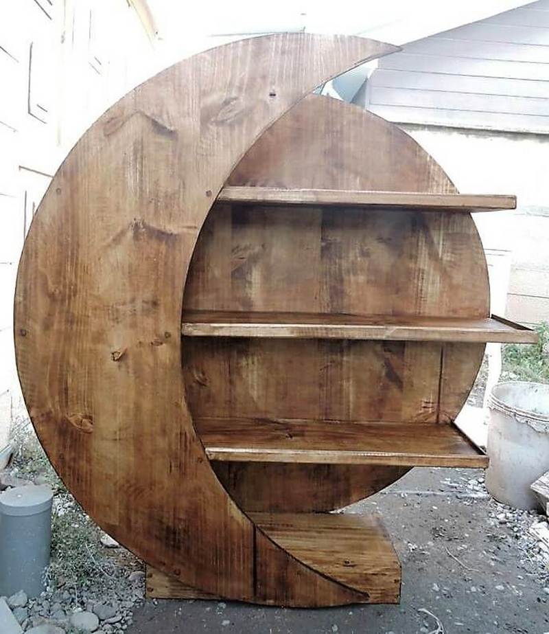 pallet shelf art