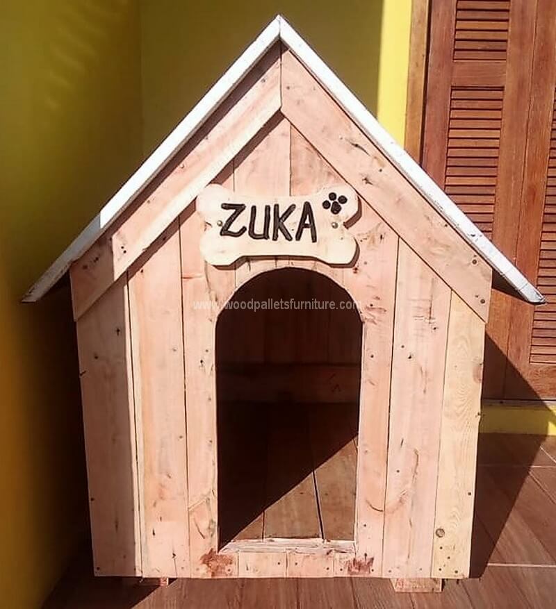 pallet dog house