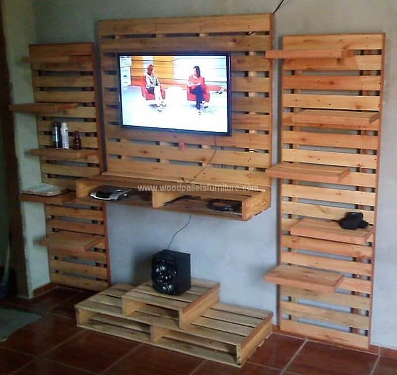 pallet media cabinet